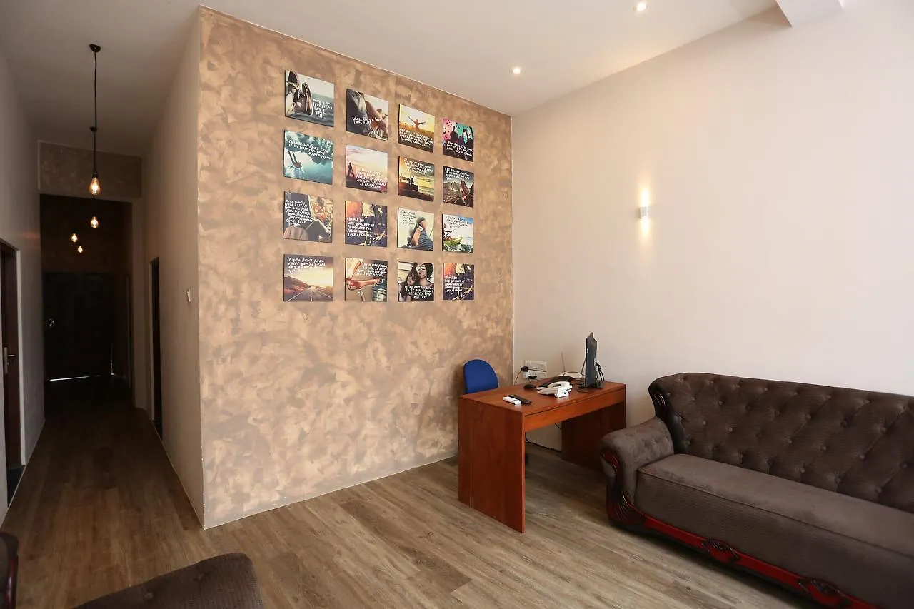 Hotel Boots Travelers Lodge Kudapaduwa