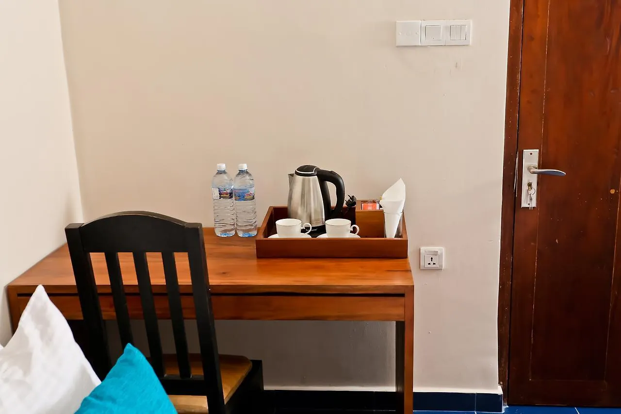 Hotel Boots Travelers Lodge Kudapaduwa