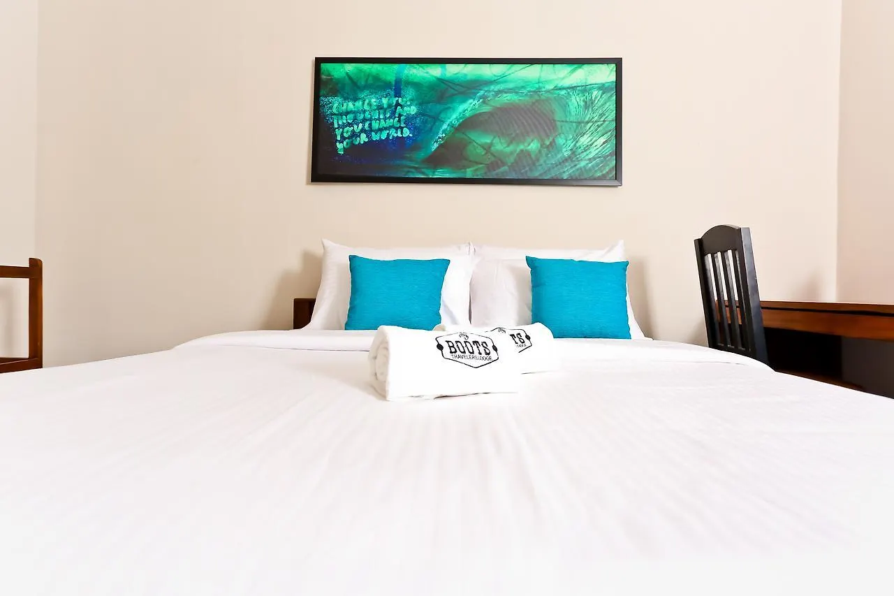 Boots Travelers Lodge Kudapaduwa Hotel