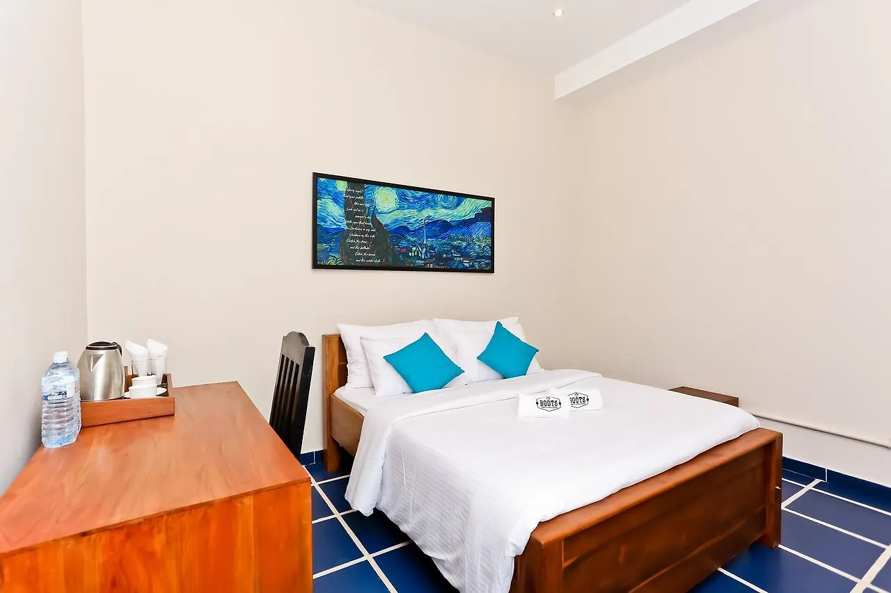 Boots Travelers Lodge Kudapaduwa Hotel